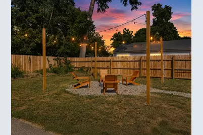 326 W Robert Avenue, Hazel Park, MI 48030 - Photo 6