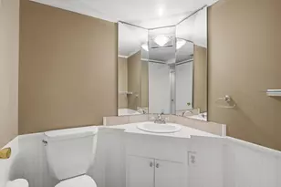 19372 Malvern Ct, Northville, MI 48167 - Photo 24