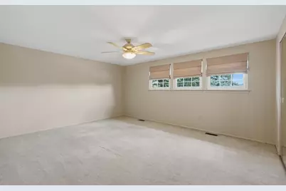 19372 Malvern Court, Northville, MI 48167 - Photo 16