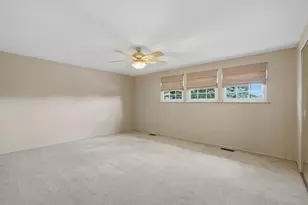 19372 Malvern Ct, Northville, MI 48167 - Photo 16