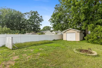 303 Regent Street SE, Grand Rapids, MI 49548 - Photo 20