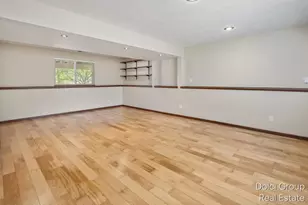 303 Regent St SE, Kentwood, MI 49548 - Photo 12