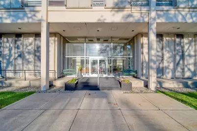 715 W Michigan Avenue #404, Jackson, MI 49201 - Photo 4