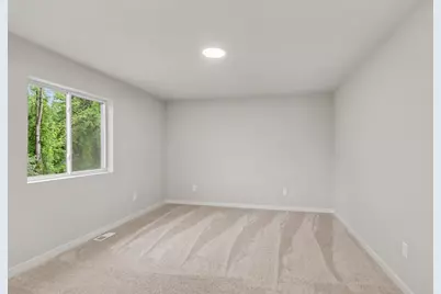 10150 Kearns Court, Portage, MI 49024 - Photo 8