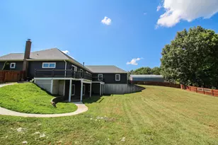 17700 Brad Ln, Three Rivers, MI 49093 - Photo 14