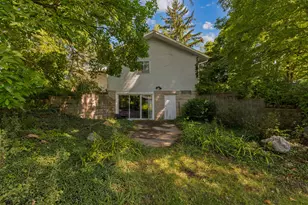 1560 S Hillsdale Rd, Hillsdale, MI 49242 - Photo 8