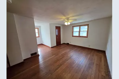 224 N Clinton Street, Charlotte, MI 48813 - Photo 14