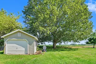 703 Best St, Vicksburg, MI 49097 - Photo 26
