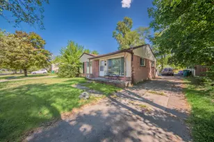 1355 Desoto Ave, Ypsilanti, MI 48198 - Photo 2