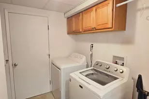 819 Elm St, Manistee, MI 49660 - Photo 30