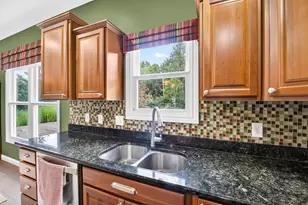 109 Sawgrass Ln, Battle Creek, MI 49015 - Photo 12