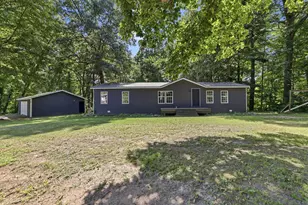 7460 Pineridge Dr NE, Belding, MI 48809 - Photo 1