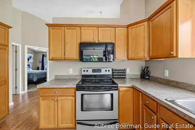 6440 Stoney Creek Court, Hudsonville, MI 49426 - Photo 22