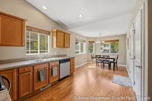 6440 Stoney Creek Ct, Hudsonville, MI 49426 - Photo 20