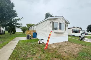 18375 St Joseph Ave, Big Rapids, MI 49307 - Photo 2