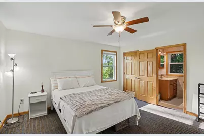 4704 Rohr Road, Lake Orion, MI 48359 - Photo 12