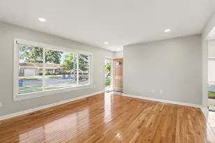 4813 Lutz Dr, Warren, MI 48092 - Photo 6