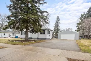 3715 Grant St, Hudsonville, MI 49426 - Photo 4