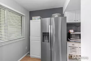 6247 Acropolis Dr SE, Grand Rapids, MI 49546 - Photo 14