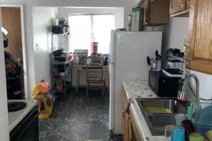9400 Mendota St, Detroit, MI 48204 - Photo 6