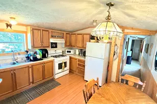 111 Maple Ct, Muskegon, MI 49445 - Photo 8