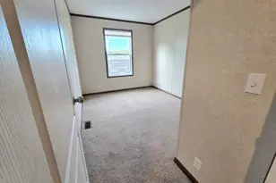 248 Taffy Ln, Muskegon, MI 49442 - Photo 16