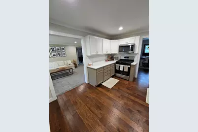 7685 Metz Drive, Shelby Twp, MI 48316 - Photo 8