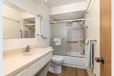 2855 Gerald Avenue NE, Grand Rapids, MI 49505 - Photo 8
