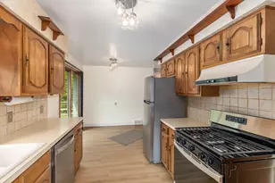 2855 Gerald Ave NE, Grand Rapids, MI 49505 - Photo 10