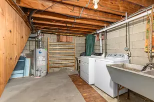 2855 Gerald Ave NE, Grand Rapids, MI 49505 - Photo 26