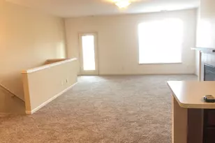 40436 Bay Harbor Ln, Canton, MI 48188 - Photo 4