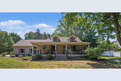 1538 W 32nd Street, Holland, MI 49423 - Photo 2