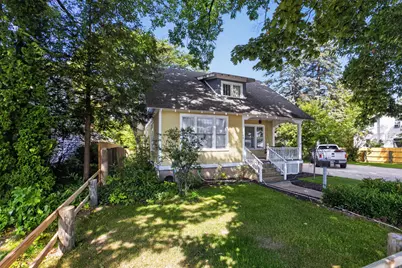 727 S Chestnut Street, Reed City, MI 49677 - Photo 1