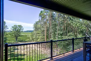 3126 Red Oak Dr, Saugatuck, MI 49453 - Photo 2