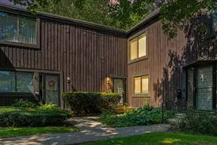 235 Durness Ct, Kalamazoo, MI 49006 - Photo 1