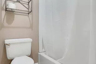 235 Durness Ct, Kalamazoo, MI 49006 - Photo 18