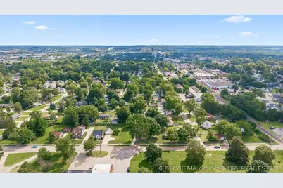 217 N Franklin Street, Zeeland, MI 49464 - Photo 50