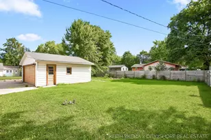 217 N Franklin St, Zeeland, MI 49464 - Photo 42