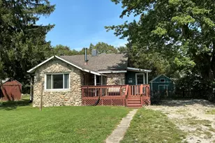 82248 45th Ave, Coloma, MI 49038 - Photo 2