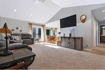 707 Tulip Drive, Three Oaks, MI 49128 - Photo 8