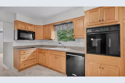 2197 Ann Drive, Saint Joseph, MI 49085 - Photo 12