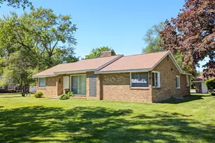 201 Randolph St, Bangor, MI 49013 - Photo 4