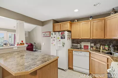 3042 W Crystal Waters Drive #6, Holland, MI 49424 - Photo 8