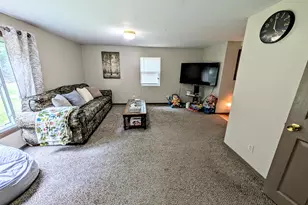 1466 Scenic Dr, Muskegon, MI 49445 - Photo 10