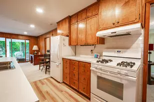 150 Brentwood Dr, Battle Creek, MI 49015 - Photo 8