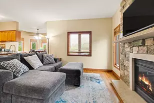 8060 Fox Tail Ct, Ypsilanti, MI 48197 - Photo 10