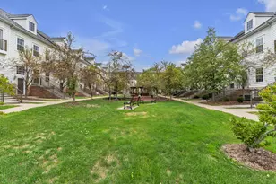 1021 Maiden Ln, Ann Arbor, MI 48105 - Photo 32