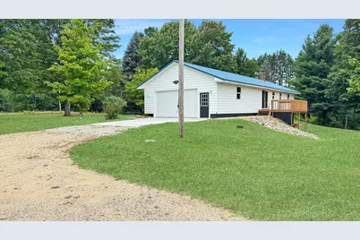 145 S 35 Road, Cadillac, MI 49601 - Photo 14