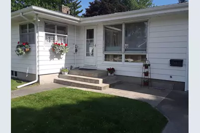 419 N Washington Avenue, Ludington, MI 49431 - Photo 6