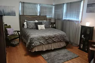 419 N Washington Ave, Ludington, MI 49431 - Photo 16